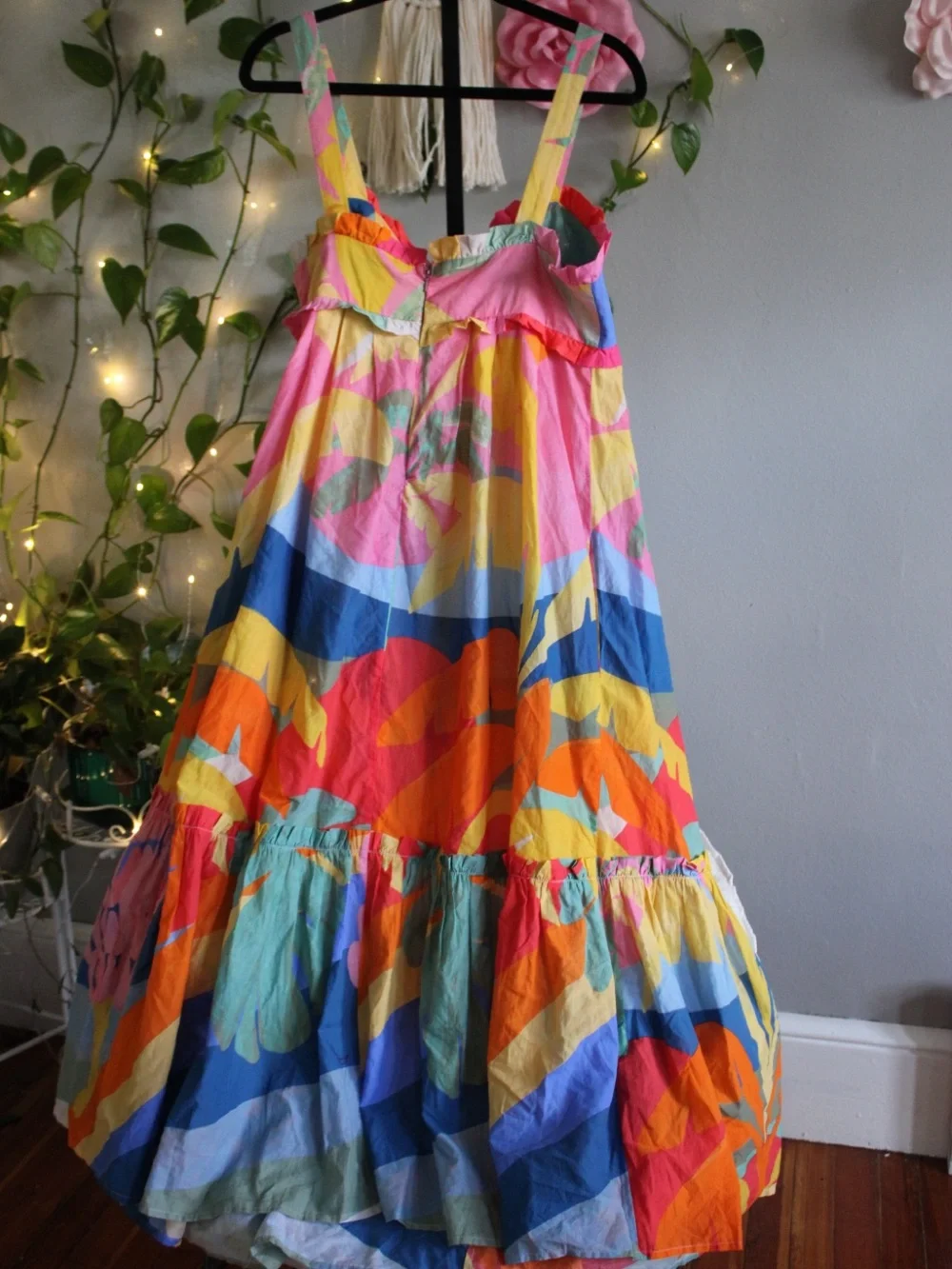FARM Rio Tropical Sunset Maxi Dress L NWT | MSRP $195 - Picture 3 of 6
